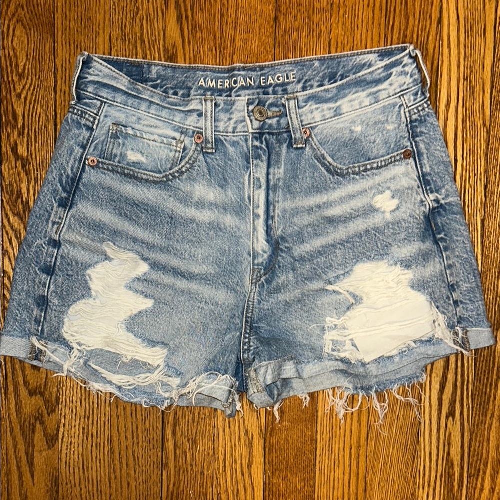 American Eagle Outfitters Women's Distressed Blue Denim Mom Shorts